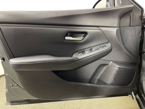 Used 2020 Nissan Sentra SV FWD image 19