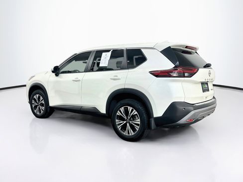 Used 2023 Nissan Rogue SV AWD/4WD image 5
