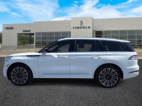 Used 2023 Lincoln Aviator Black Label w/ Dynamic Handling Package image 6