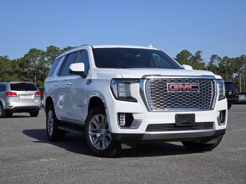 Used 2023 GMC Yukon Denali AWD/4WD image 2