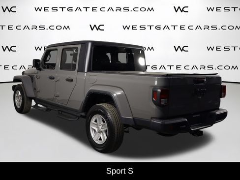 Used 2022 Jeep Gladiator Sport AWD/4WD image 39
