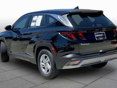Used 2026 Hyundai Tucson SE FWD image 12
