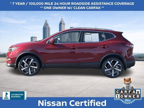 Certified 2022 Nissan Rogue Sport SL w/ Premium Package image 2