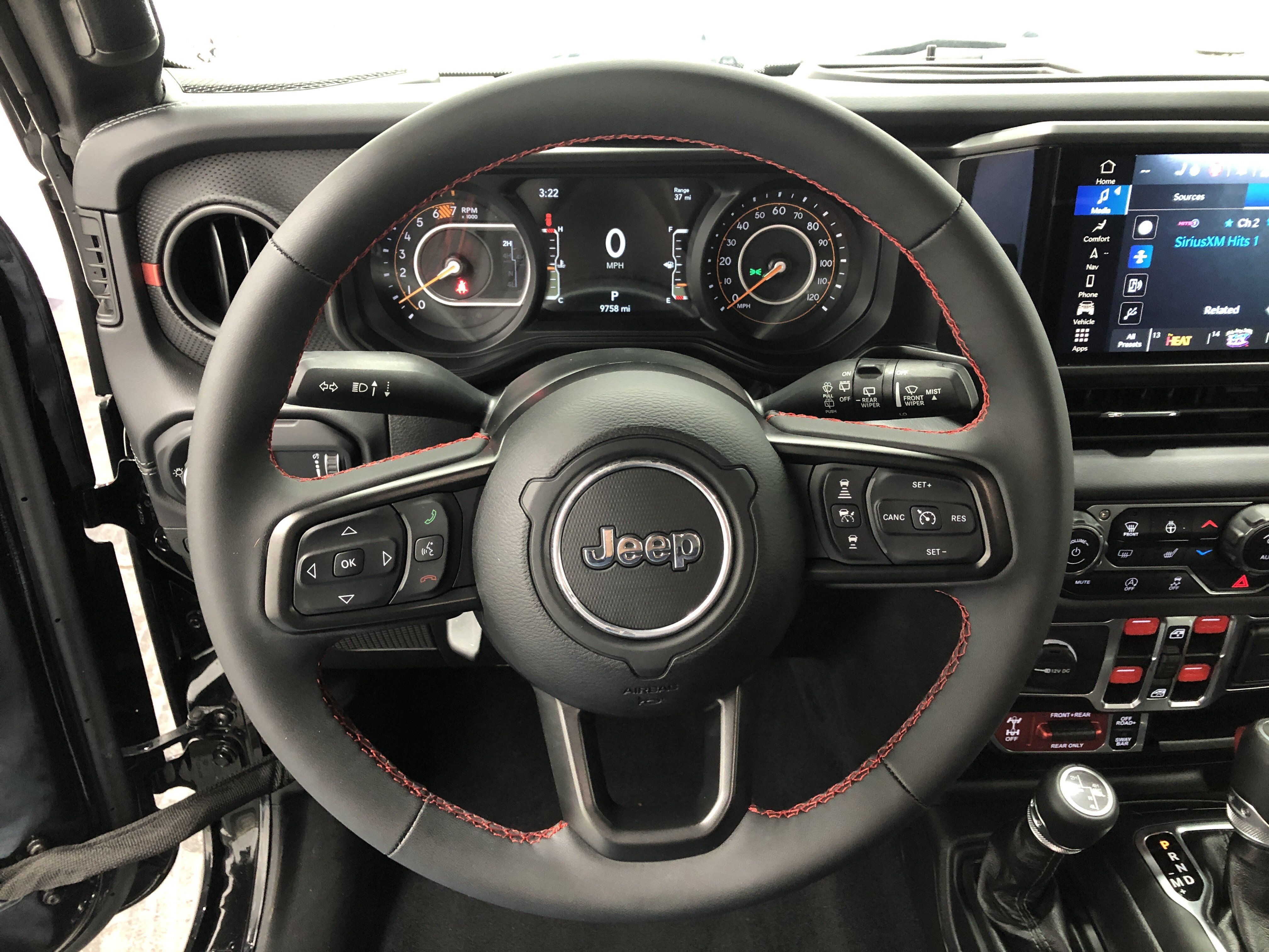 Certified 2024 Jeep Wrangler Unlimited Rubicon AWD/4WD image 21