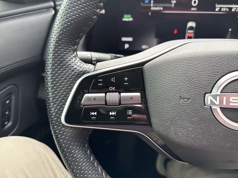Certified 2024 Nissan Ariya AWD image 22