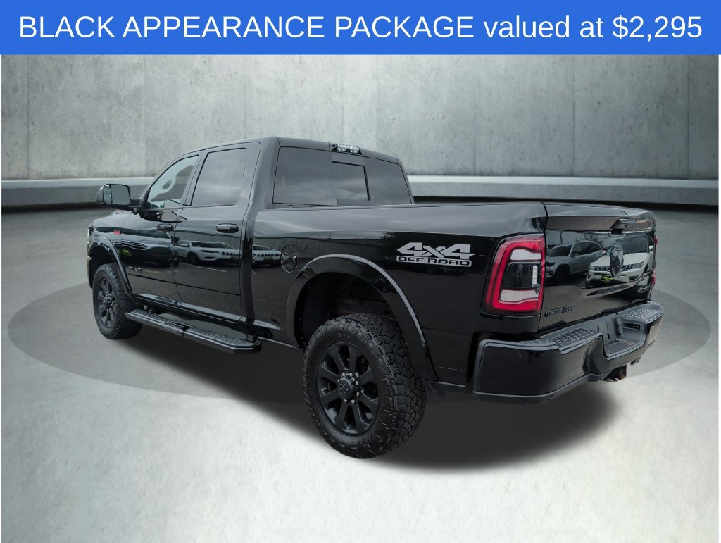 Used 2019 RAM 2500 Laramie w/ Black Appearance Package AWD/4WD image 4