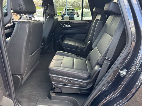 Used 2022 Chevrolet Tahoe RST w/ Luxury Package image 10