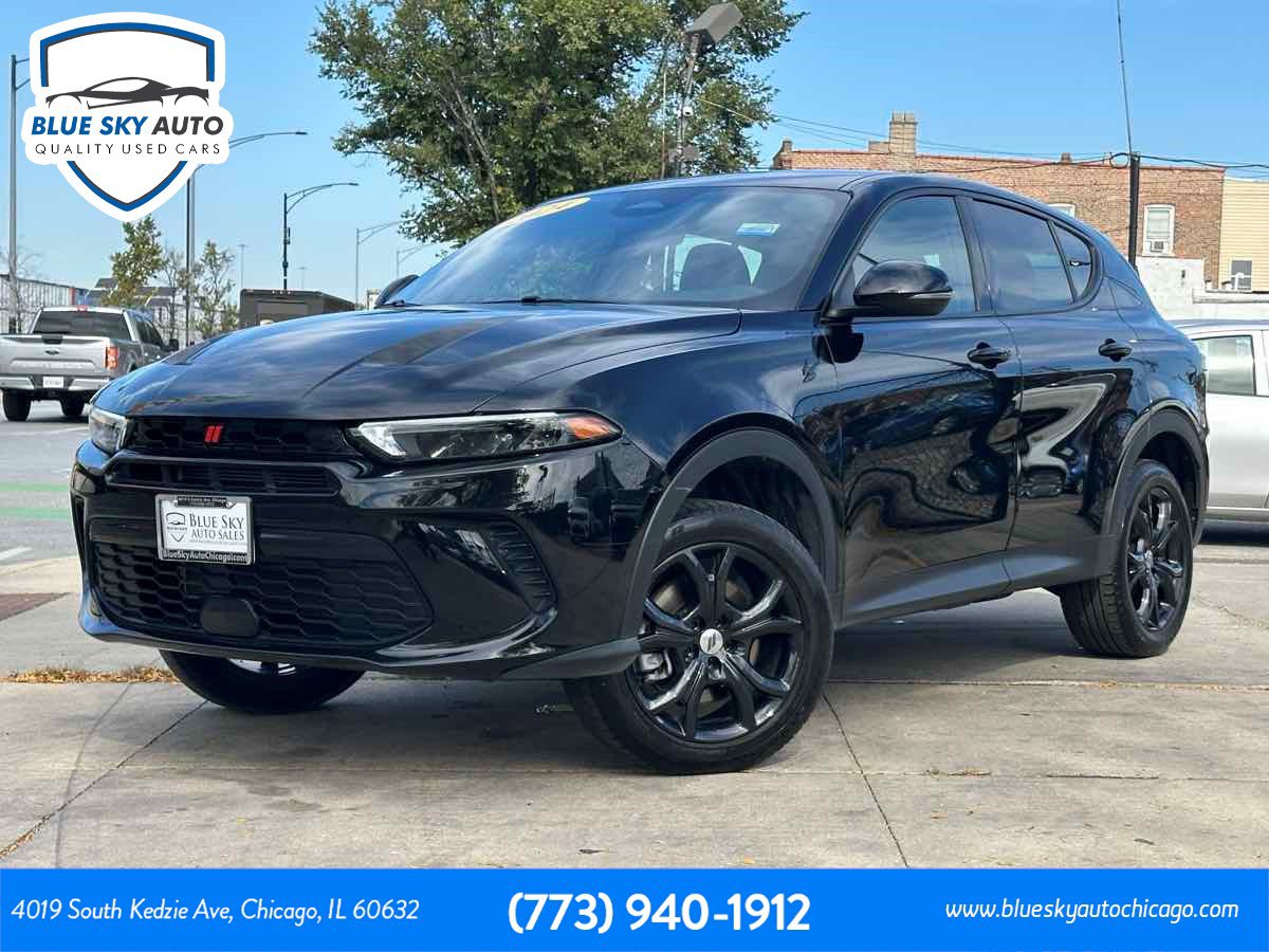 Used 2024 Dodge Hornet GT w/ GT Blacktop Package AWD/4WD image 1