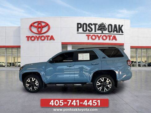 Used 2026 Toyota 4Runner TRD Sport Premium AWD/4WD image 3