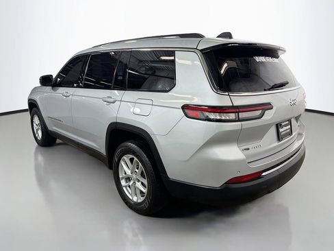 Used 2021 Jeep Grand Cherokee L Laredo w/ Luxury Tech Group I AWD/4WD image 7