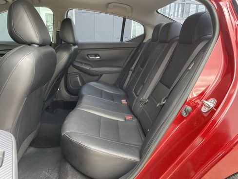 Certified 2023 Nissan Sentra SR w/ SR Premium Package image 16