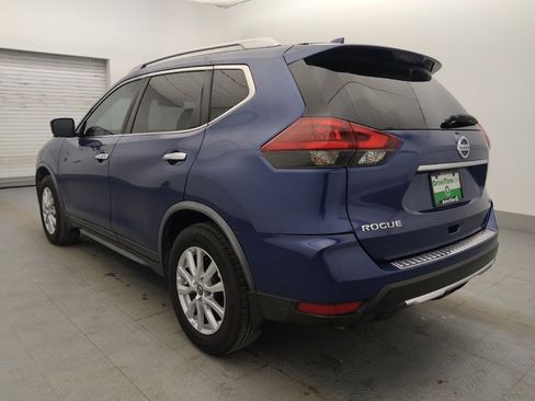 Used 2018 Nissan Rogue SV w/ Premium Package image 5