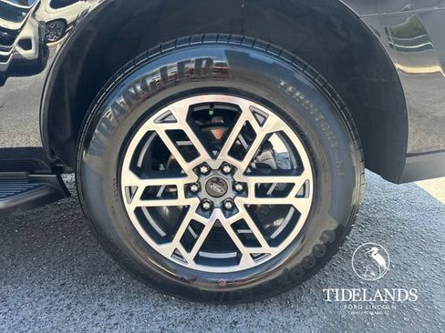 Certified 2025 Ford Expedition Active RWD image 33