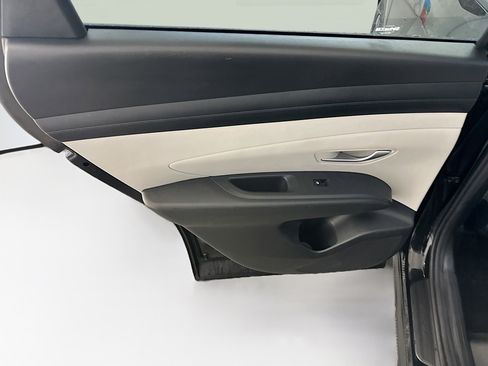 Used 2025 Hyundai Tucson SEL AWD/4WD image 26