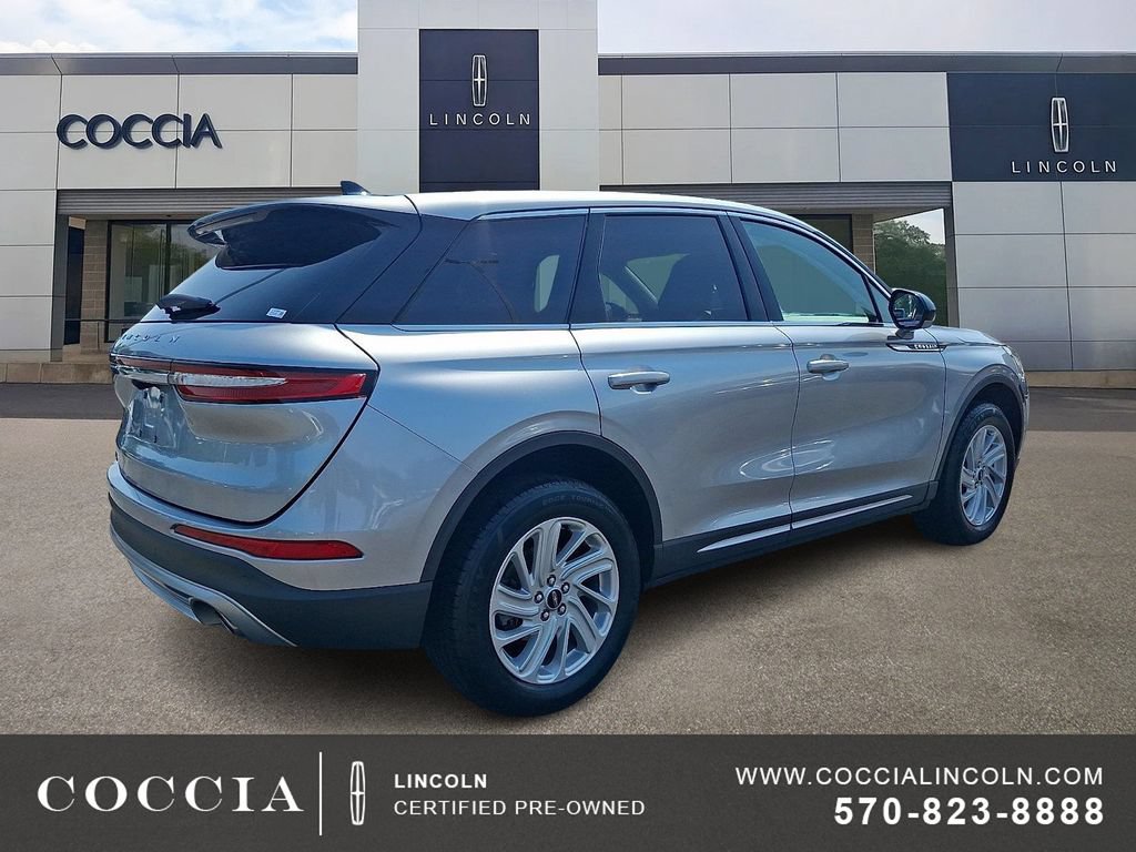 Certified 2024 Lincoln Corsair AWD image 4