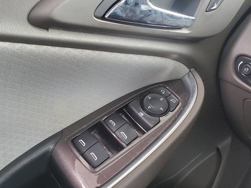 Used 2020 Chevrolet Malibu LT image 18