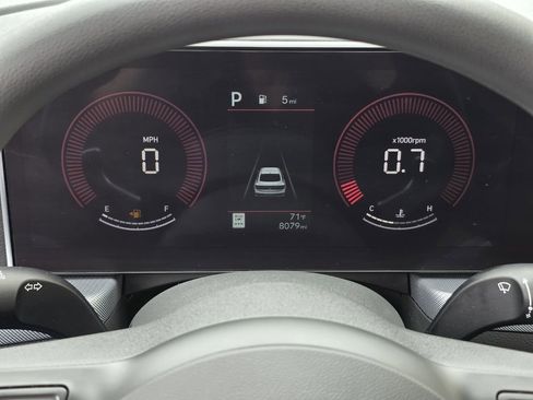 Used 2025 Hyundai Sonata SEL FWD image 13