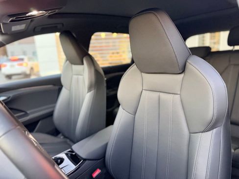 Used 2025 Audi Q6 e-tron Premium Plus w/ Premium Plus image 11