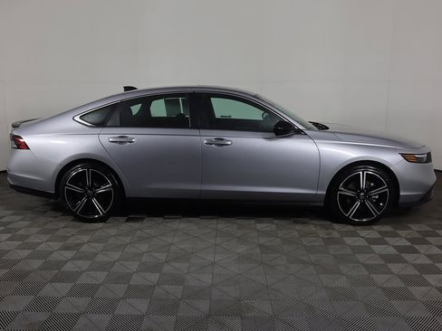 Used 2023 Honda Accord Sport image 16