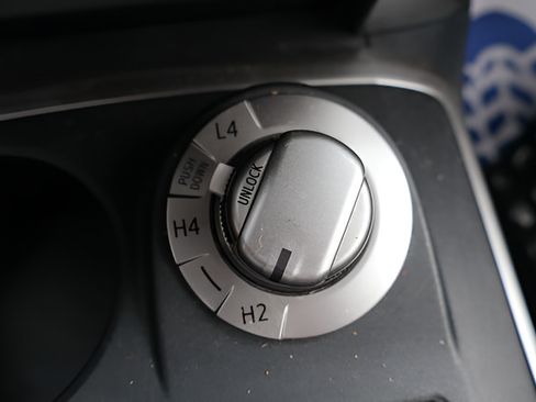 Used 2021 Toyota 4Runner SR5 AWD/4WD image 33