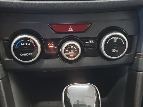 Used 2023 Subaru Crosstrek 2.0i Premium AWD/4WD image 21