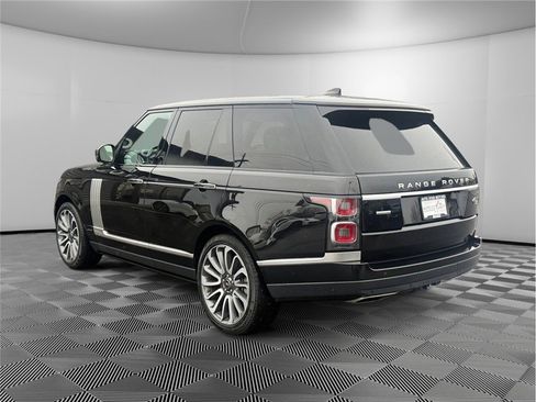 Used 2019 Land Rover Range Rover Autobiography image 3