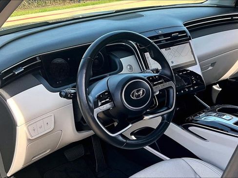 Used 2023 Hyundai Tucson Limited image 18