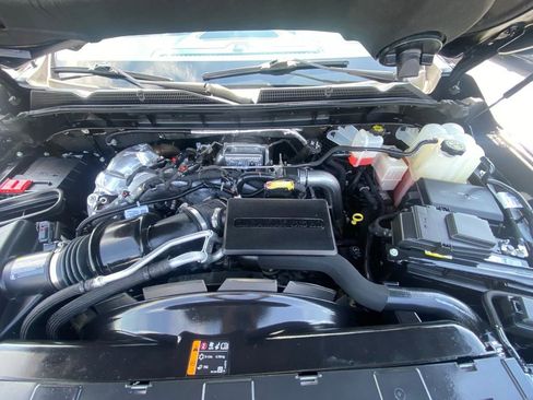 Used 2023 GMC Sierra 2500 AT4 w/ AT4 Preferred Package AWD/4WD image 31