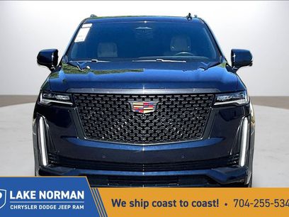 Used 2021 Cadillac Escalade Premium Luxury w/ LPO, Illumination Package