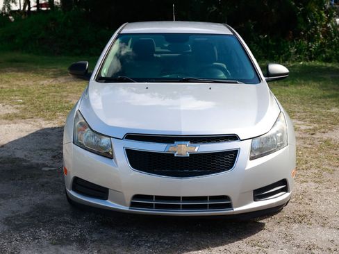 Used 2014 Chevrolet Cruze LS image 19