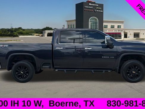 Used 2024 Chevrolet Silverado 2500 LTZ AWD/4WD image 2