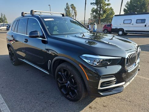 Used 2022 BMW X5 xDrive45e w/ Climate Comfort Package AWD/4WD image 2