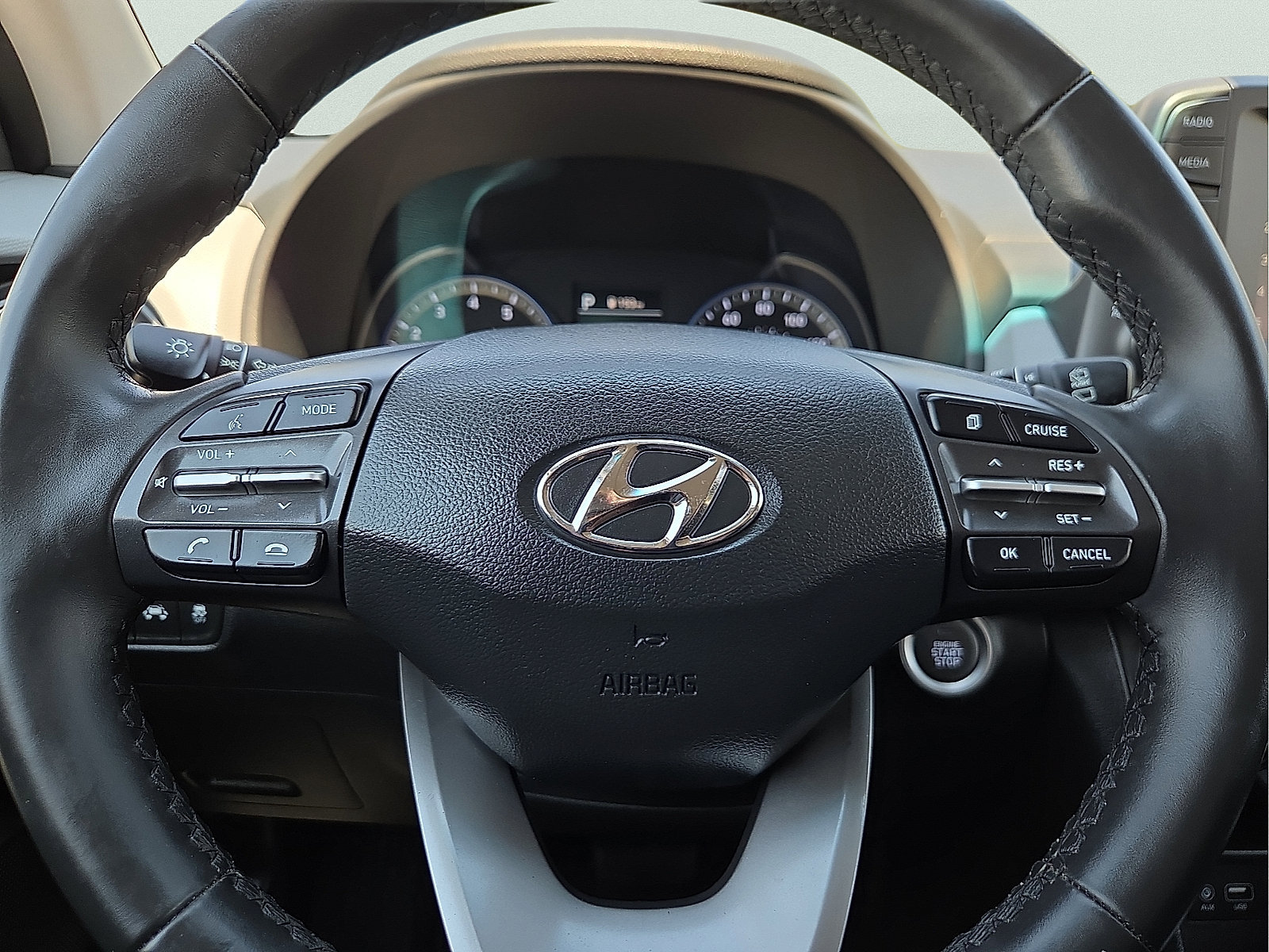 Used 2021 Hyundai Kona SEL FWD image 24