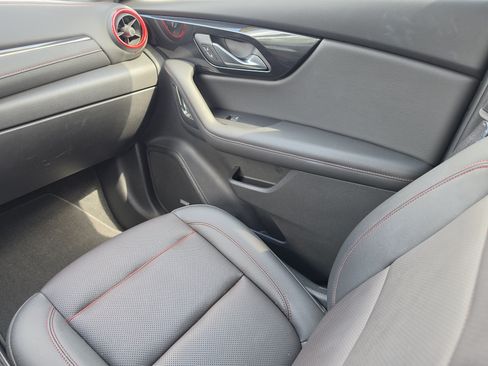Used 2021 Chevrolet Blazer RS w/ Enhanced Convenience Package FWD image 22