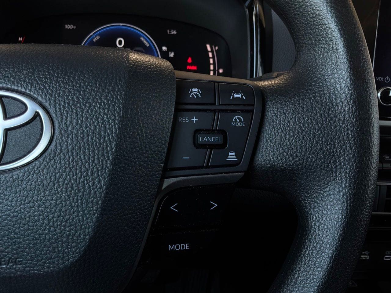 Used 2026 Toyota Camry LE FWD image 35