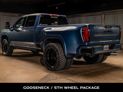 Used 2026 GMC Sierra 3500 Denali Ultimate AWD/4WD image 7