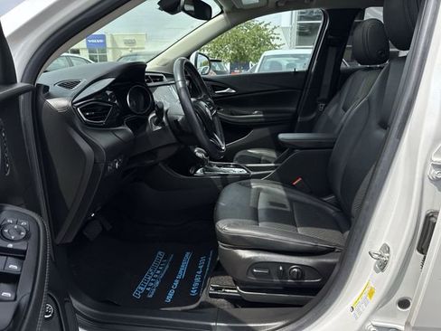 Used 2022 Buick Encore GX Essence w/ Experience Buick Package AWD/4WD image 19