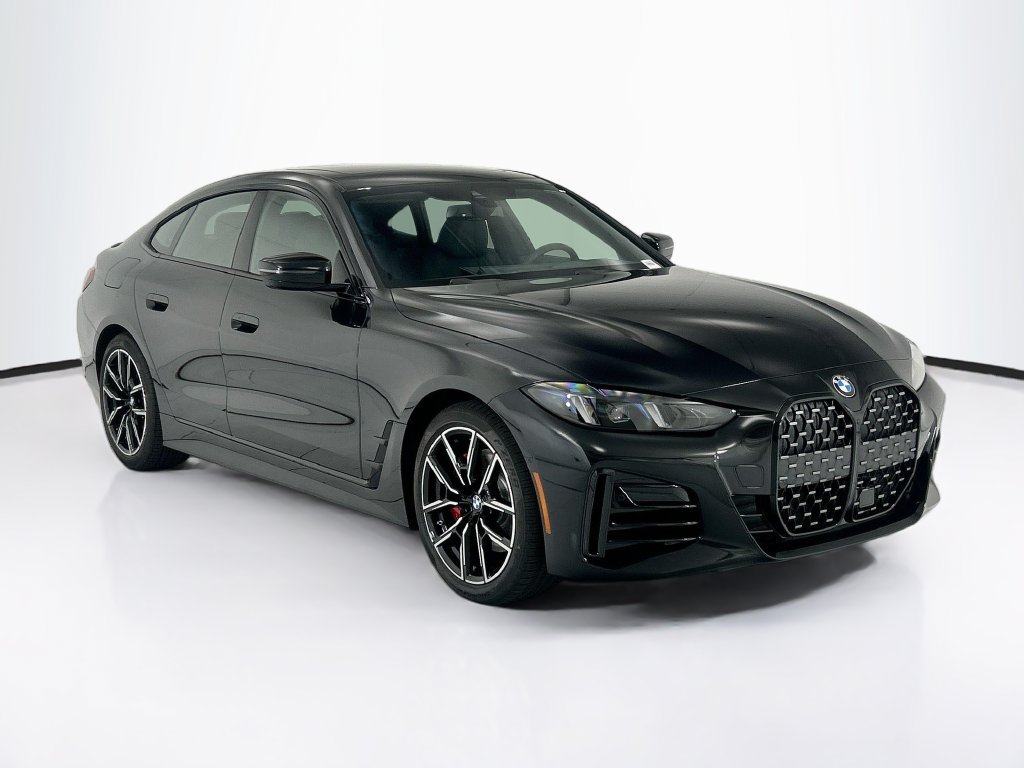 New 2026 BMW 430i w/ M Sport Package RWD image 3