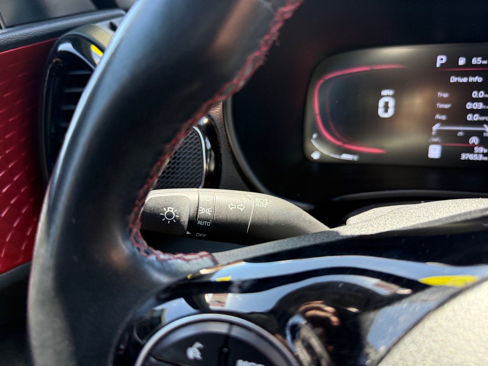 Used 2023 Kia Soul GT-Line FWD image 17