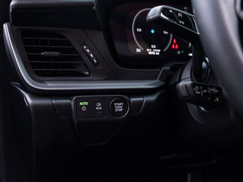 Used 2025 Porsche 911 Carrera image 26