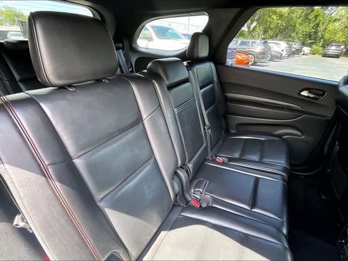 Used 2024 Dodge Durango GT RWD image 25