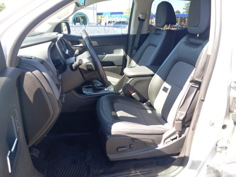 Used 2018 Chevrolet Colorado Z71 AWD/4WD image 31