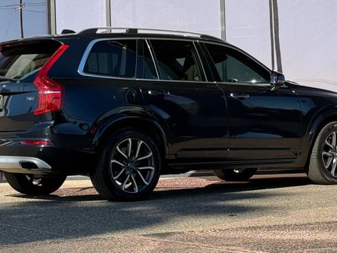 Used 2016 Volvo XC90 T6 Momentum w/ Momentum Plus Package image 14