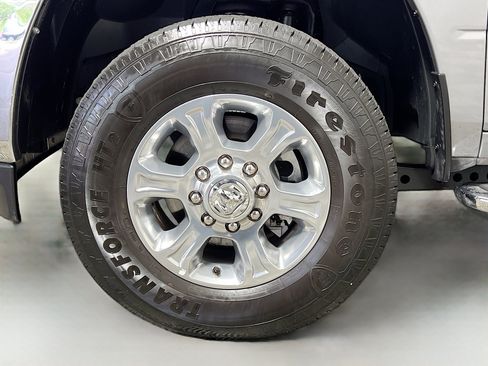 Used 2024 RAM 2500 Big Horn w/ Bed Utility Group image 14