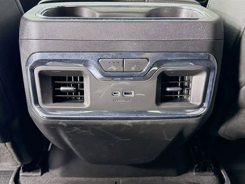 Used 2023 Chevrolet Silverado 1500 High Country w/ Technology Package image 26