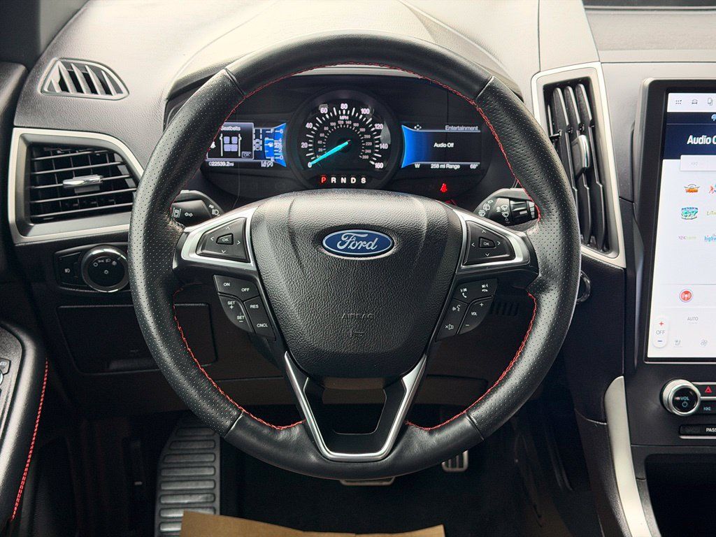 Used 2024 Ford Edge ST-Line AWD/4WD image 16