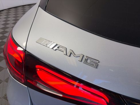 Used 2023 Mercedes-Benz GLC 300 4MATIC image 15