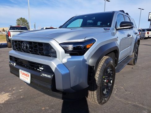 New 2025 Toyota 4Runner 4WD image 7