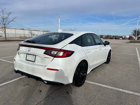 Used 2024 Honda Civic Sport image 8