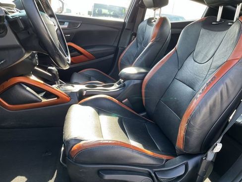 Used 2016 Hyundai Veloster Turbo image 15